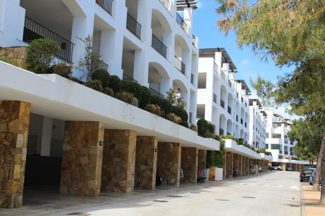 Апартаменты La Concha Vista La Quinta Марбелья Экстерьер фото